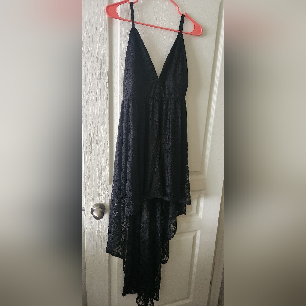Black lace dress